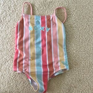Roxy girls bathing suit, one piece. Size 4. Adjustable straps.